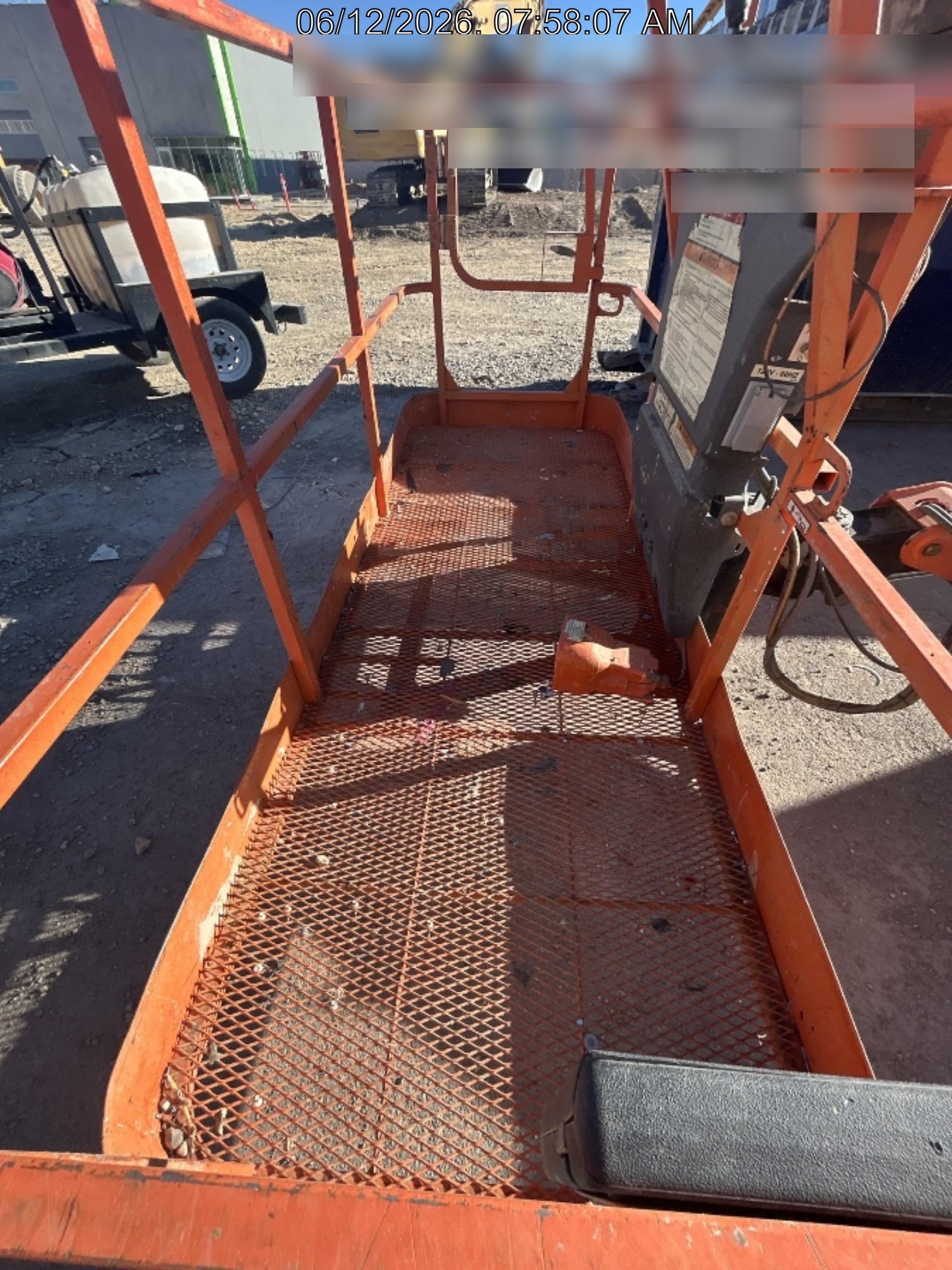 2019 JLG 400S