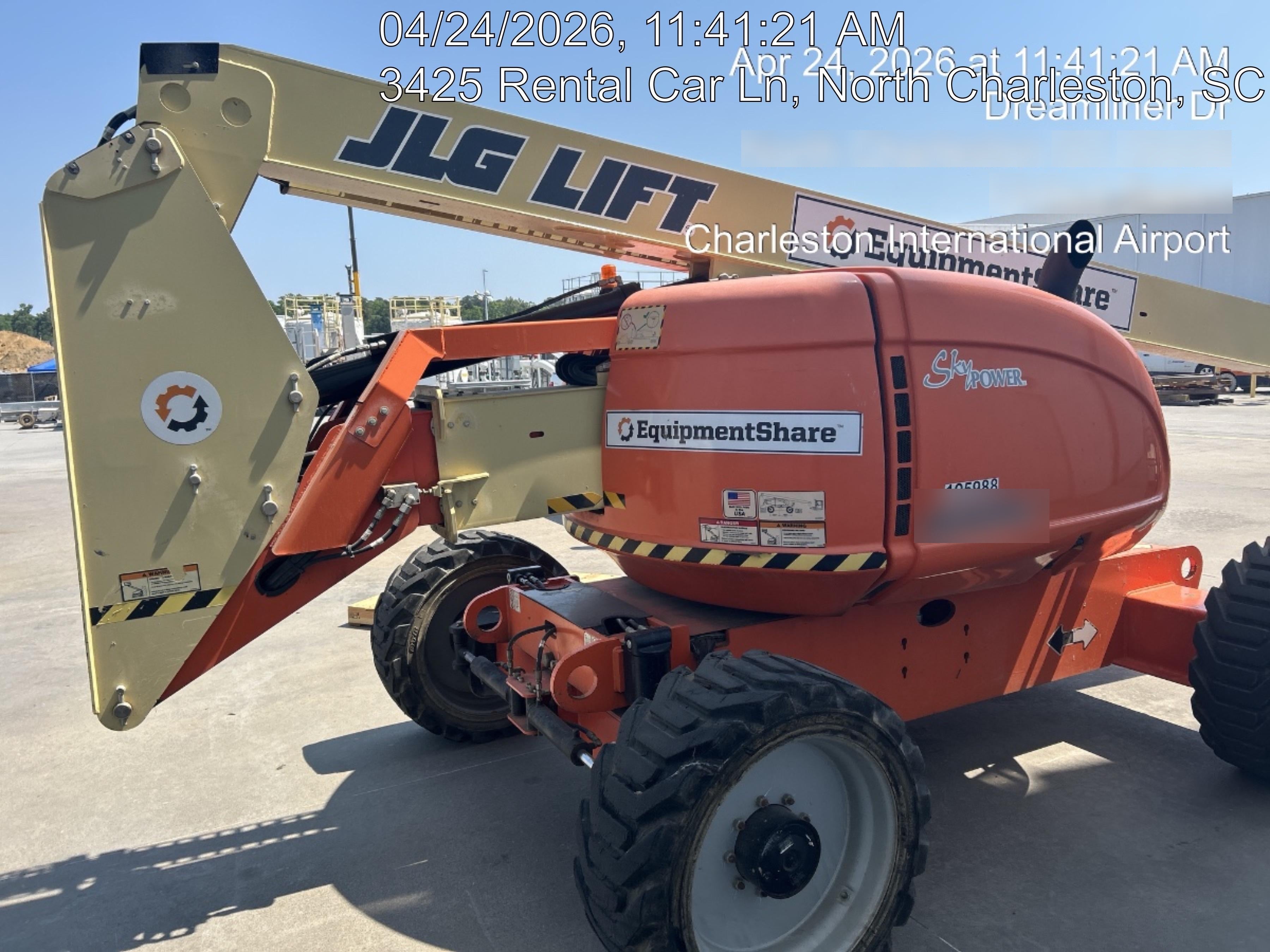 2021 JLG 600AJ