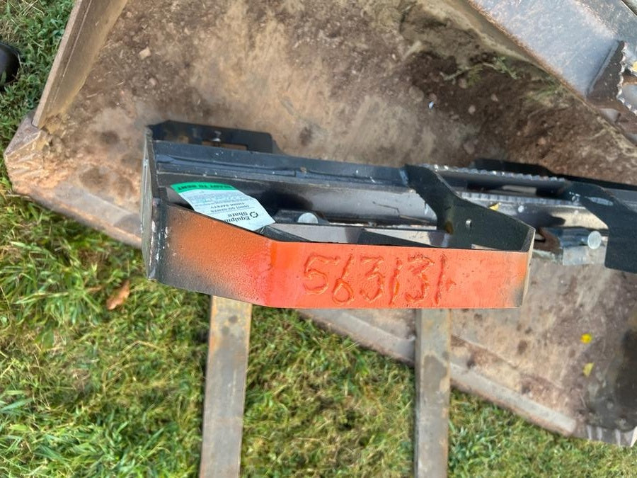 2025 BOBCAT 48" Pallet Forks - Bobcat