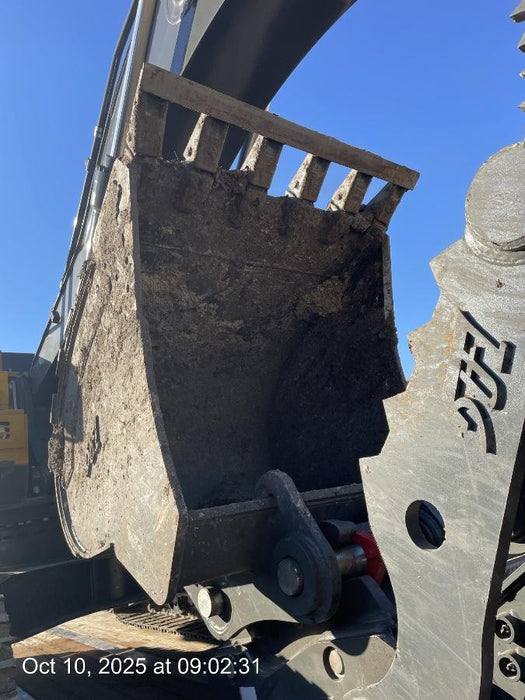 2025 JOHN DEERE 48" Bucket, Excavator 56,000 - 65,000 John Deere