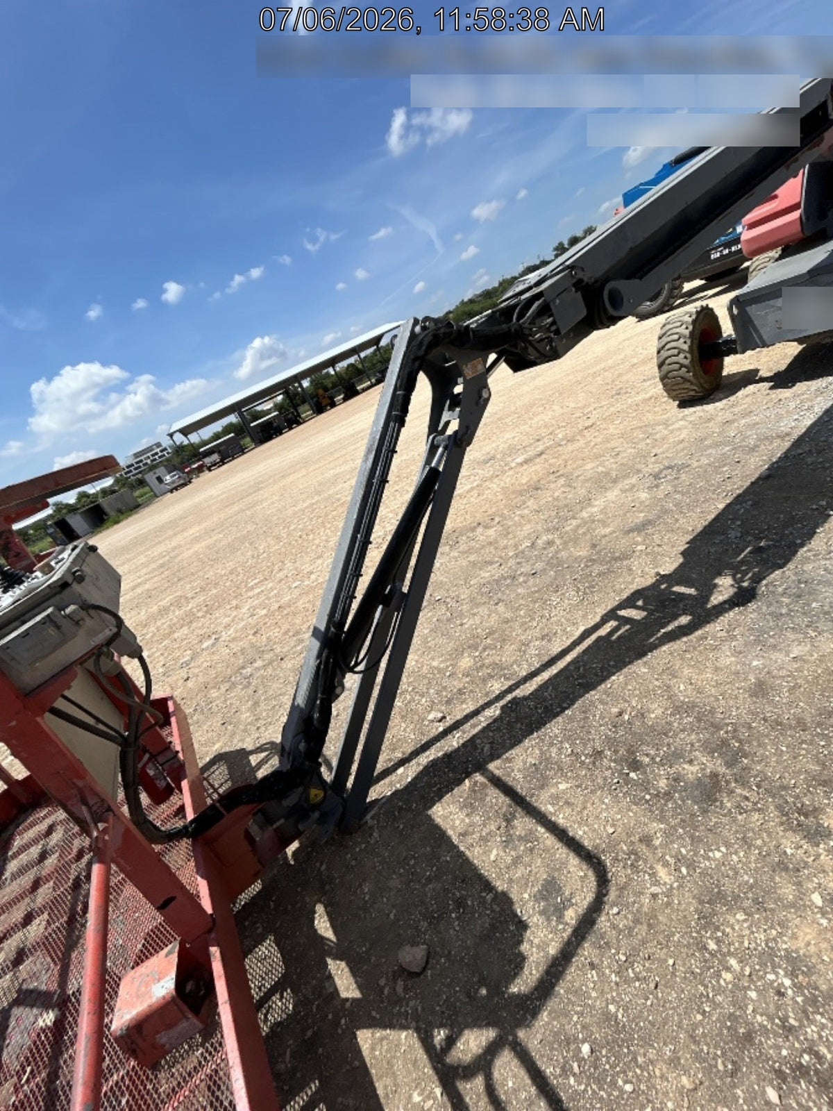 2016 SKYJACK SJ45T+
