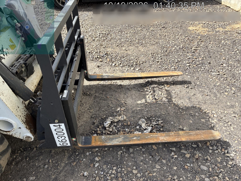 2026 ARROW MATERIAL HANDLING 48" Pallet Forks - Arrow