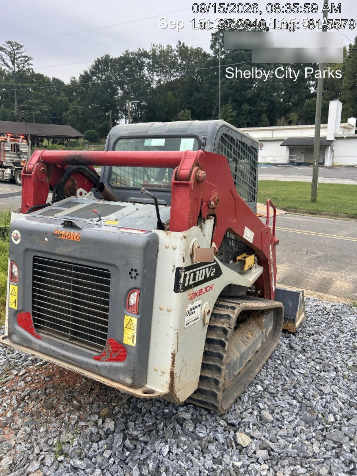 2023 TAKEUCHI TL10V2-CR
