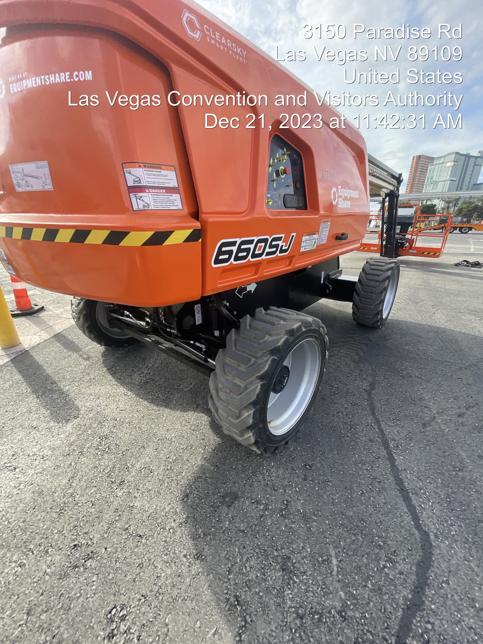 2023 JLG 660SJ