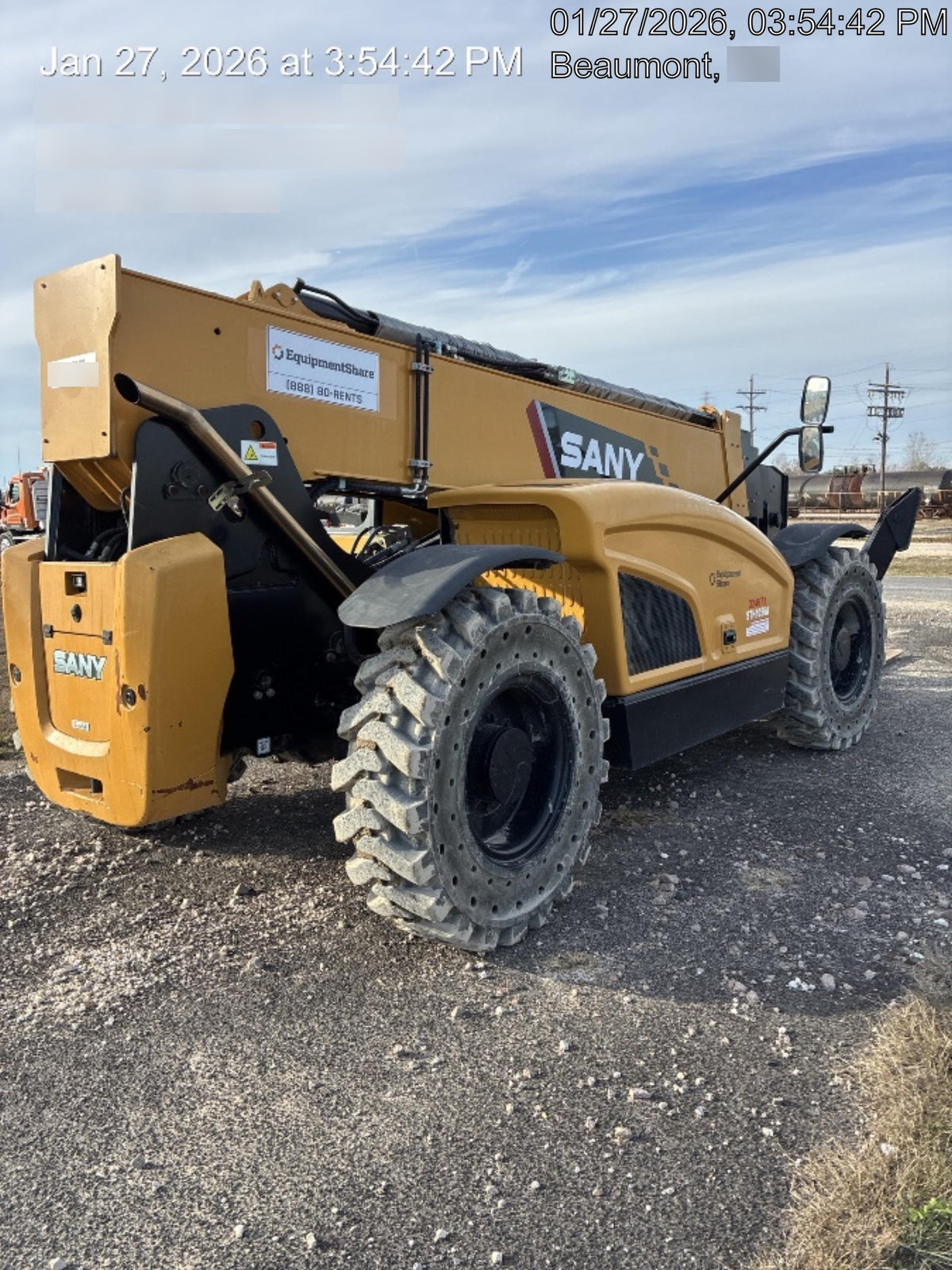 2023 SANY STH1056