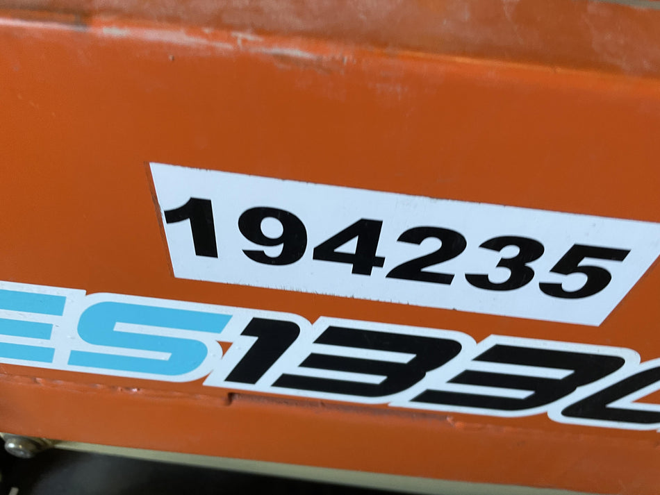 2021 JLG ES1330L