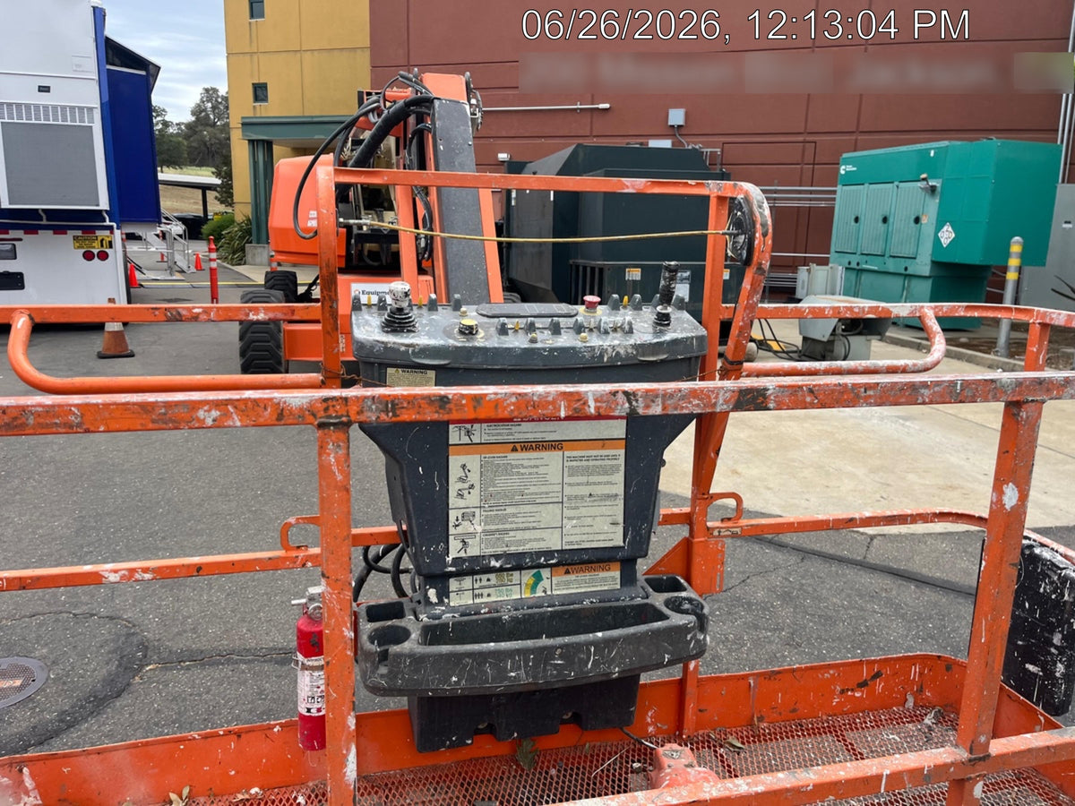 2021 JLG 660SJ