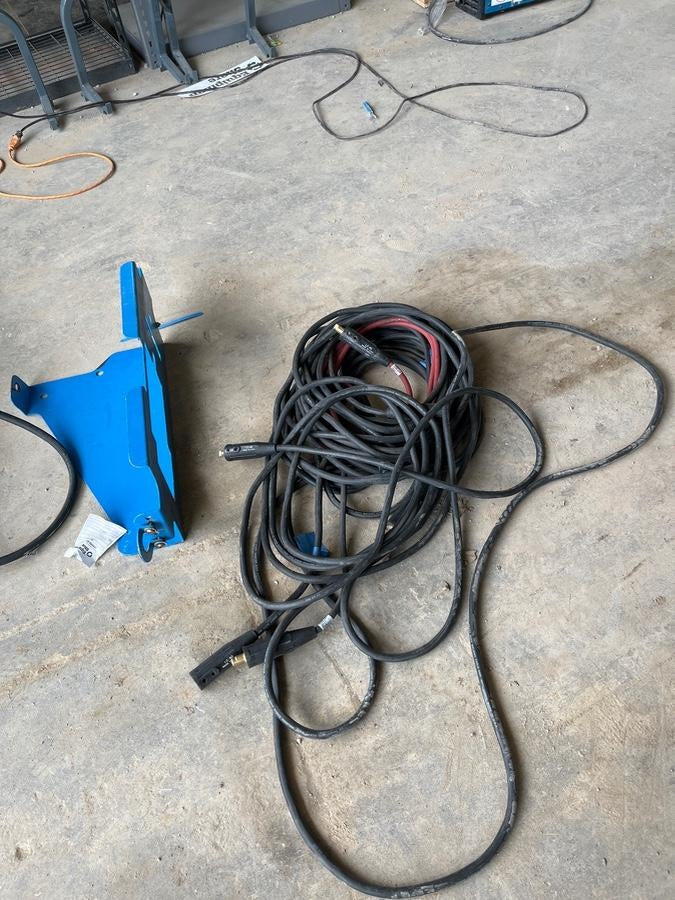 2025 MILLER ELECTRIC CST-282