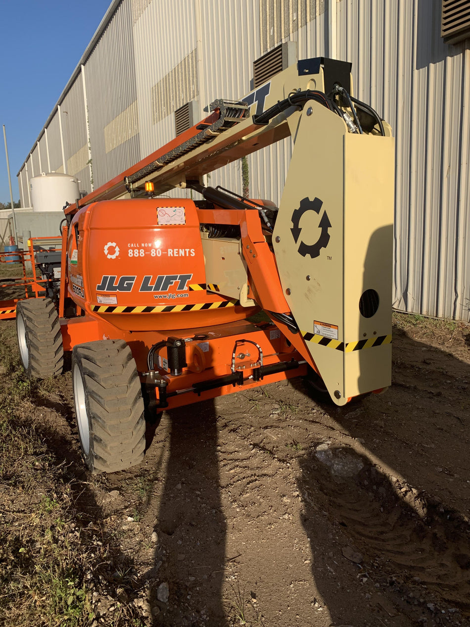2022 JLG 600AJ