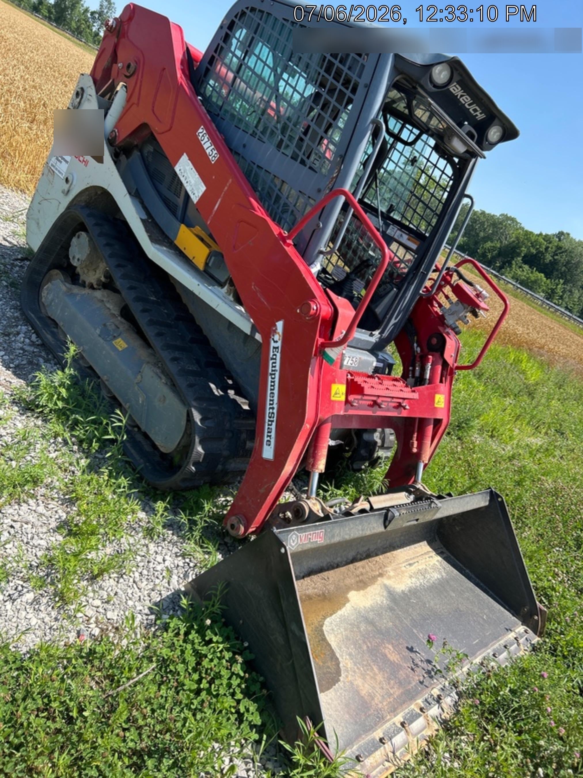 2022 TAKEUCHI TL10V2-CR