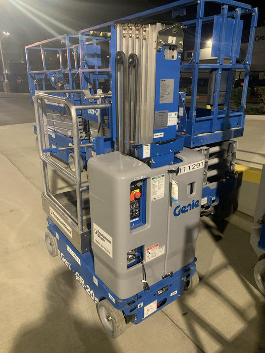 2020 GENIE GR-20