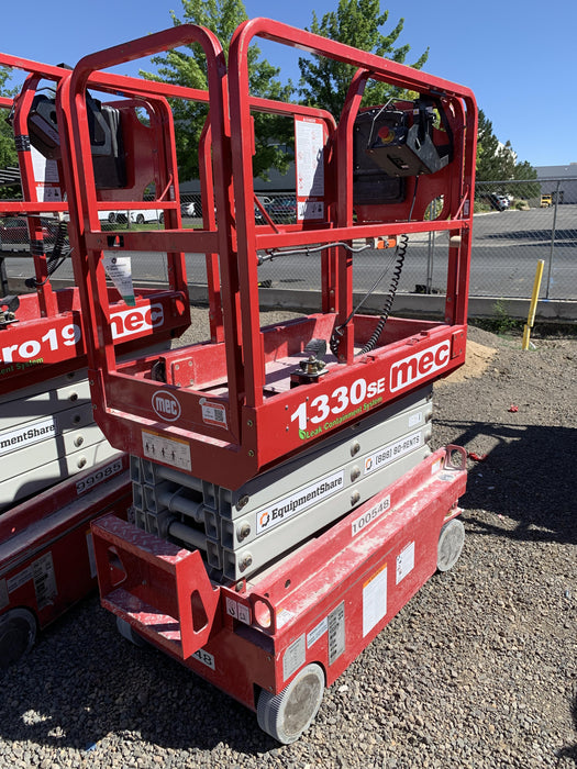 2020 MEC 1330SE Solid NM Tires, Steel Swing out Doors, LCS, Beacon, 900W Invertor