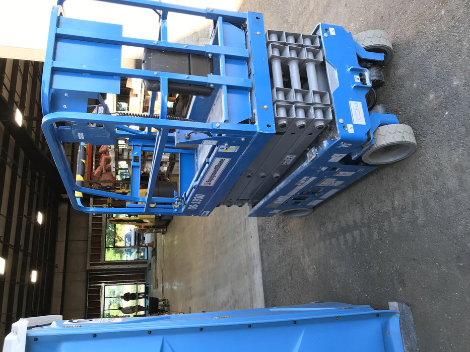 2019 Genie GS-1930 Half Height Swing Gate, 800W Inverter