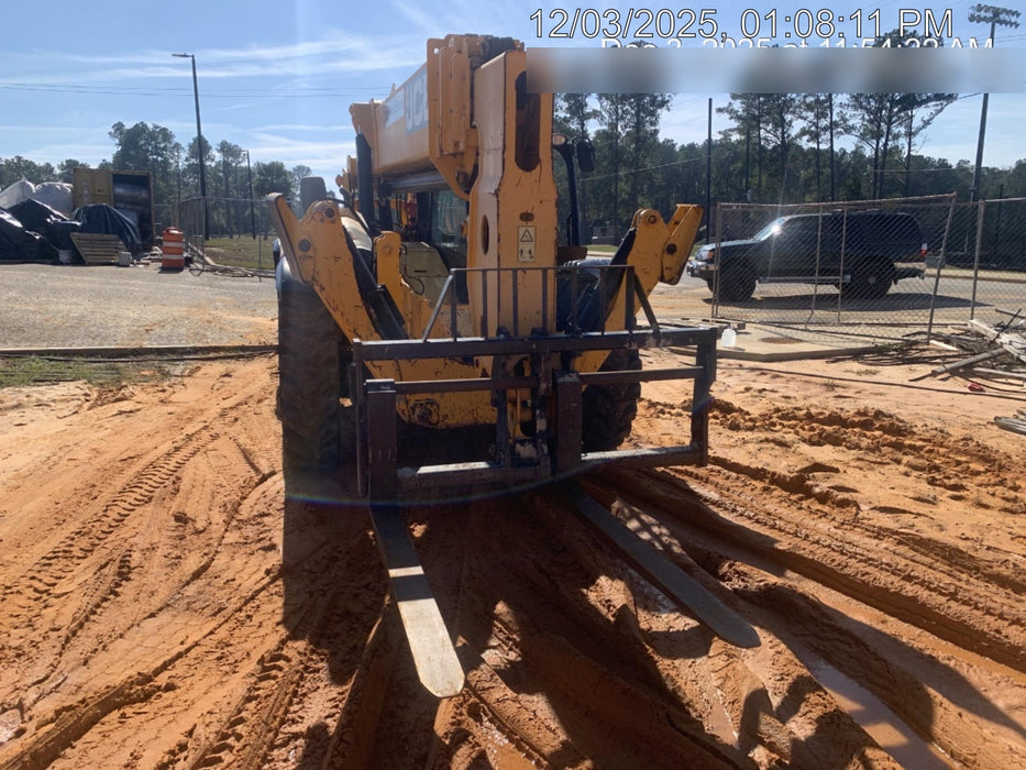 2020 JCB 510-56 Canopy, Solid Tires, Work Lights, Beacon, Aux Hydraulics, Back up Alarm, Lifting Eye, ES Decals