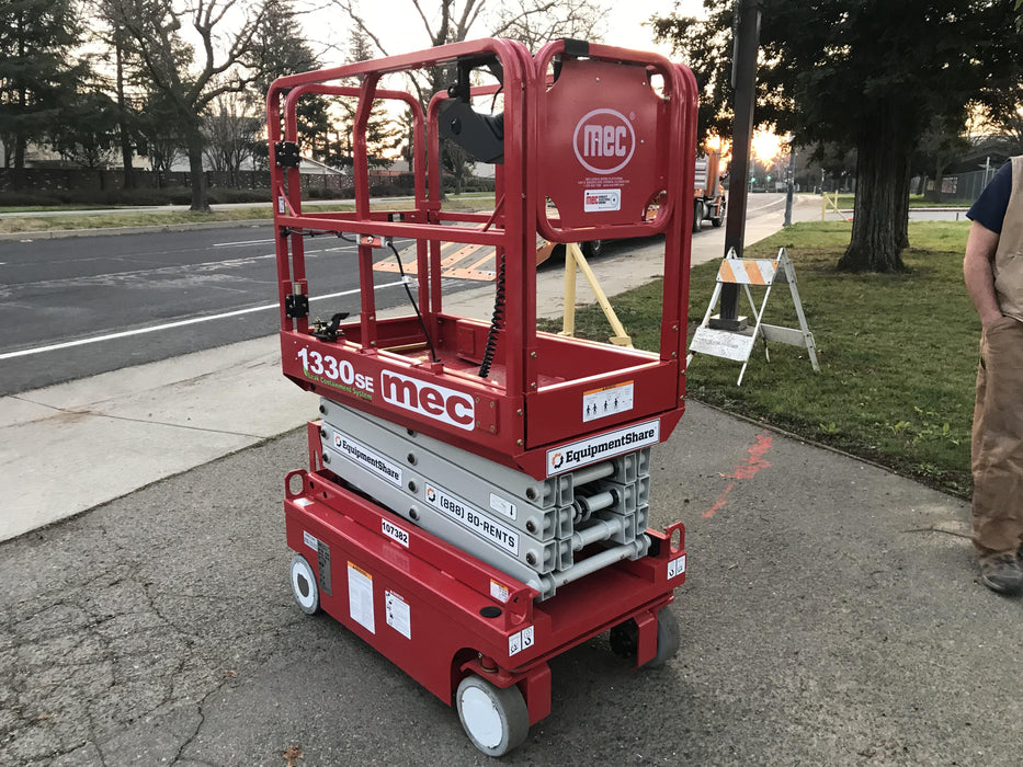 2020 MEC 1330SE Solid NM Tires, Steel Swing out Doors, LCS, Beacon, 900W Inverter