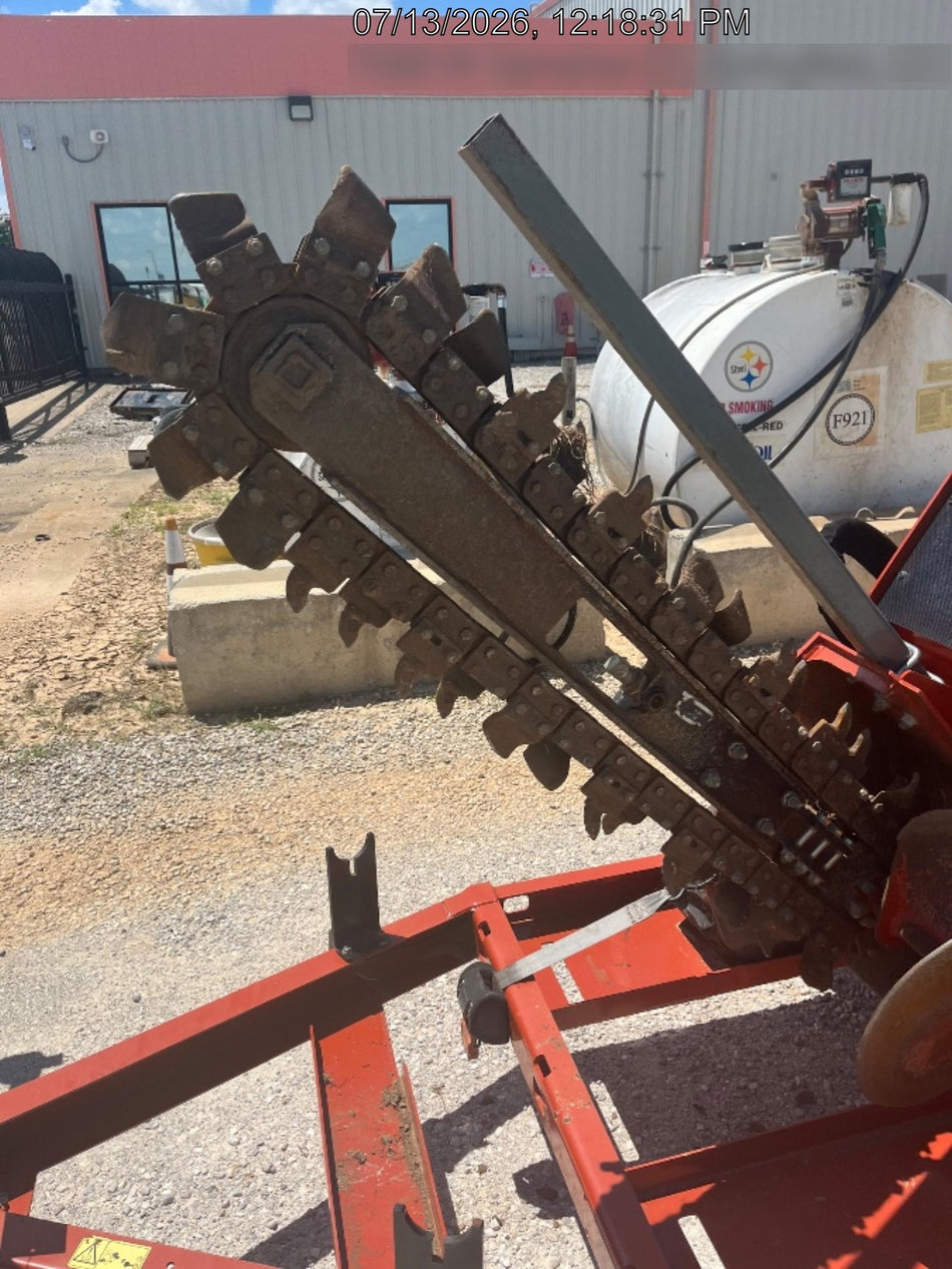 2023 DITCH WITCH C24XA