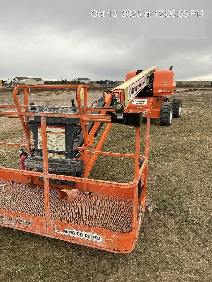 2021 JLG 660SJ