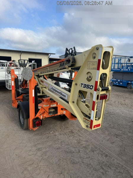 2022 JLG T350