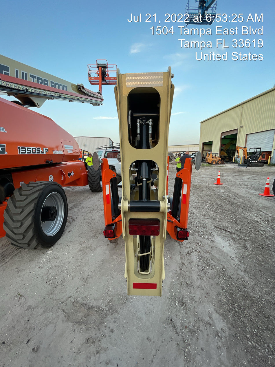 2022 JLG T350
