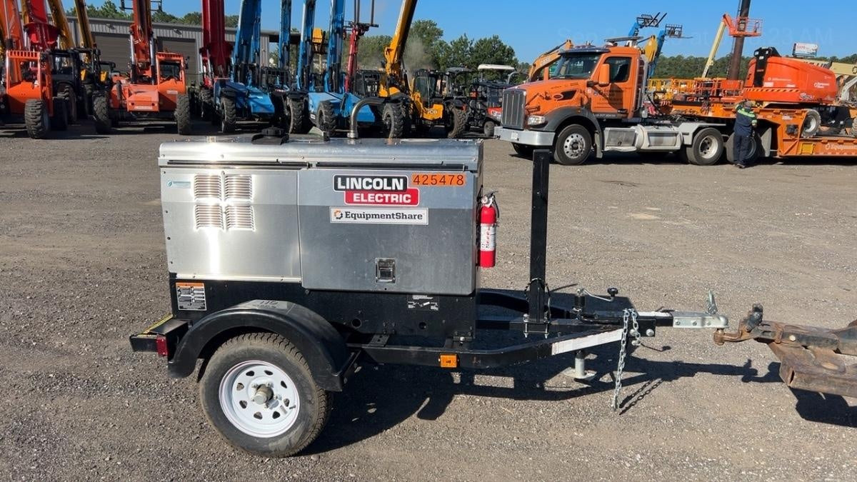2024 Lincoln Electric LE400 Kubota V1505, Trlr, Cable Rack, Light Kit, ES Decals, T3