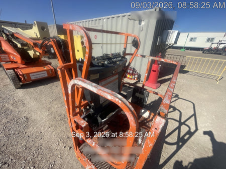 2022 JLG E400AJP Narrow