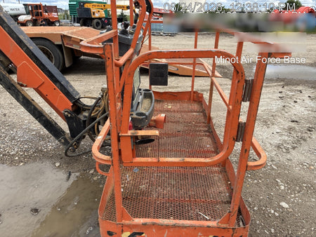 2022 JLG 660SJ
