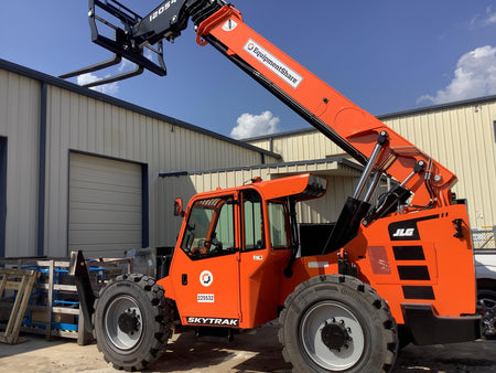 2022 SKYTRAK 12054