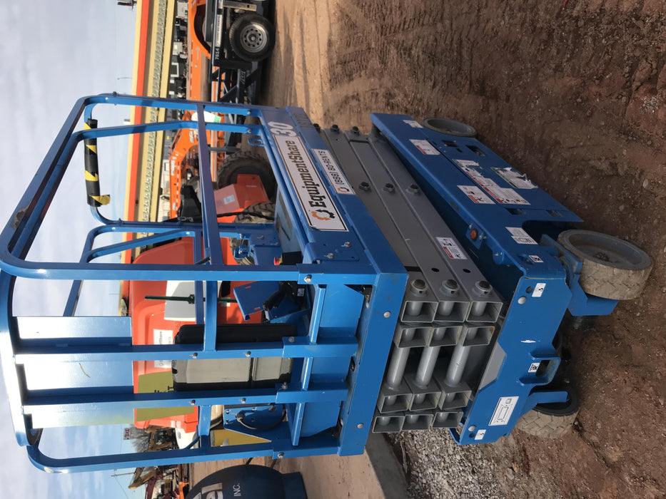 2018 Genie GS-1930 Genie GS-1930 w/Fixed Rail, Chain Entry