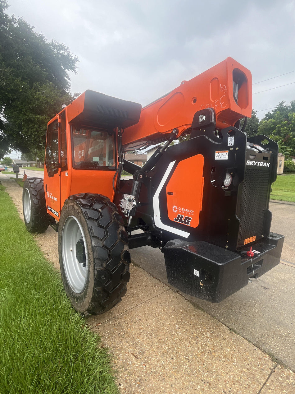 2024 SKYTRAK 8042