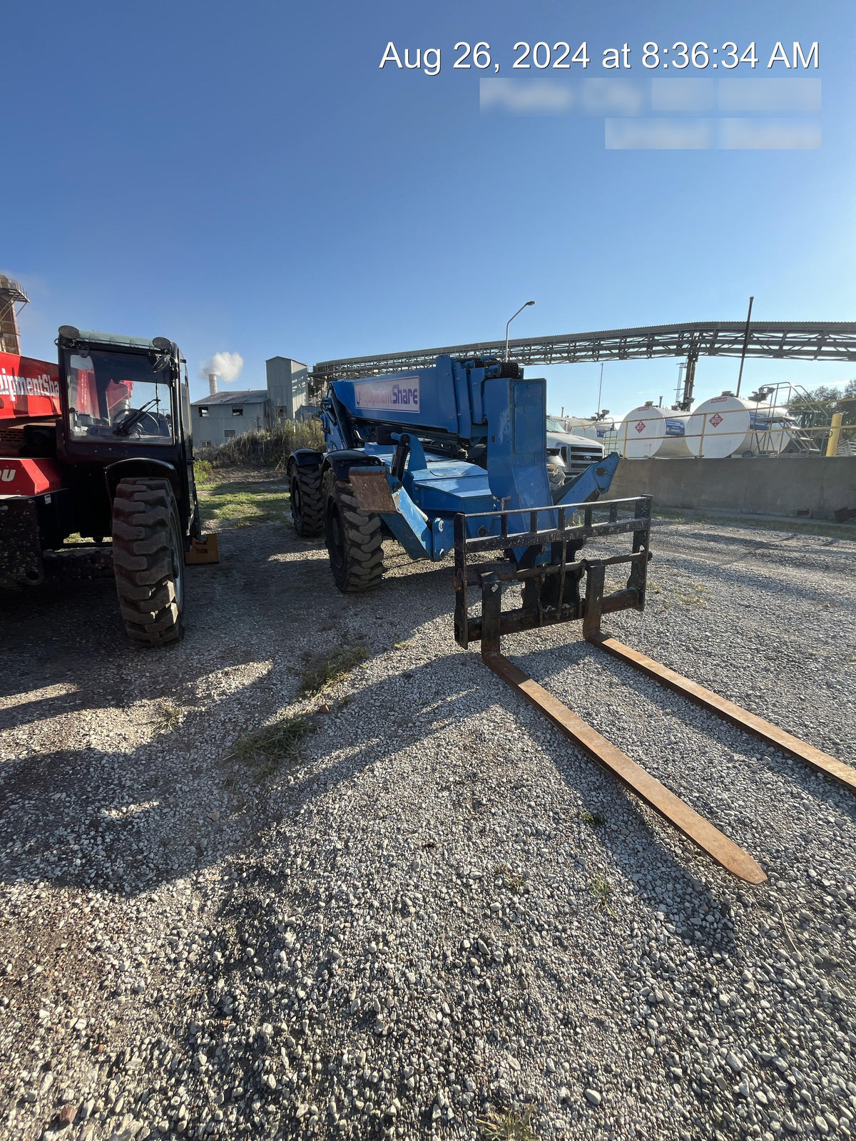 2017 GENIE GTH-1056