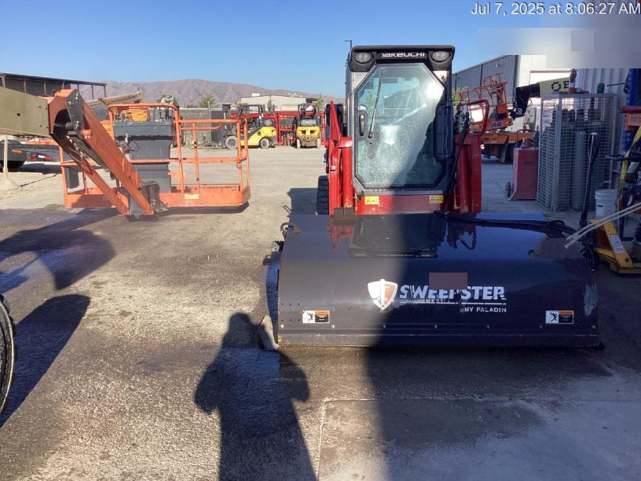 2020 PALADIN Sweepster SB72