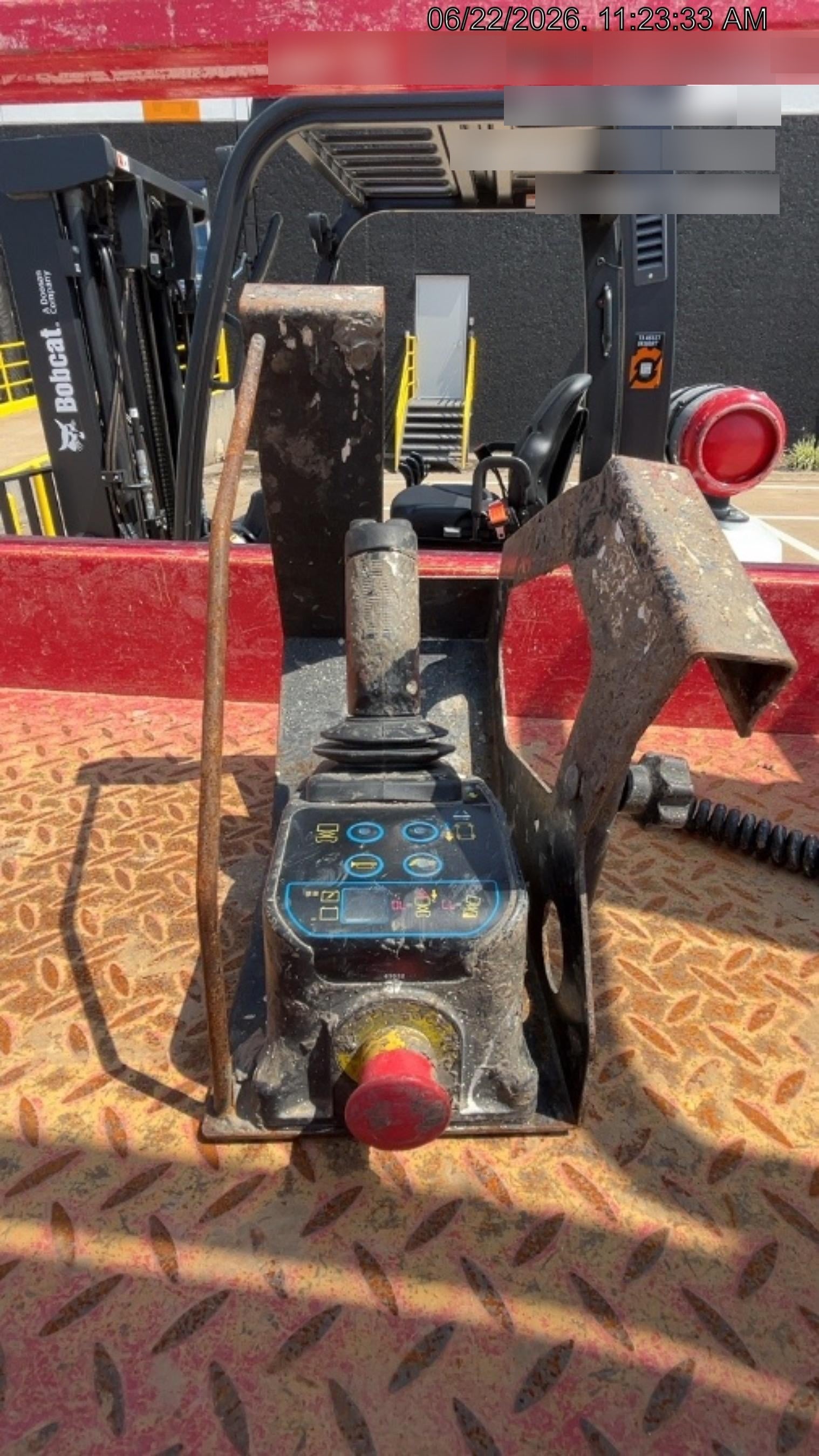 2021 MEC 2632SE