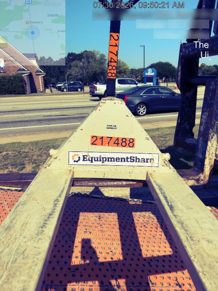 2022 ROUGHNECK 5,500lb Manual Pallet Jack - Roughneck