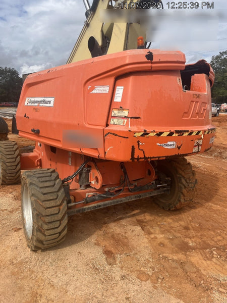 2021 JLG 660SJ