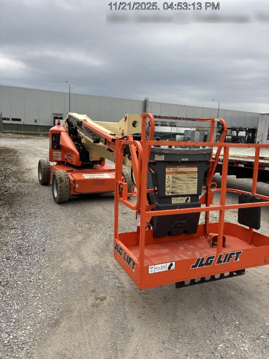 2019 JLG E450AJ