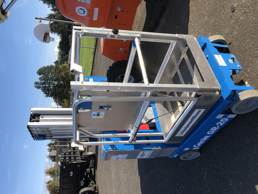 2019 GENIE GR-20