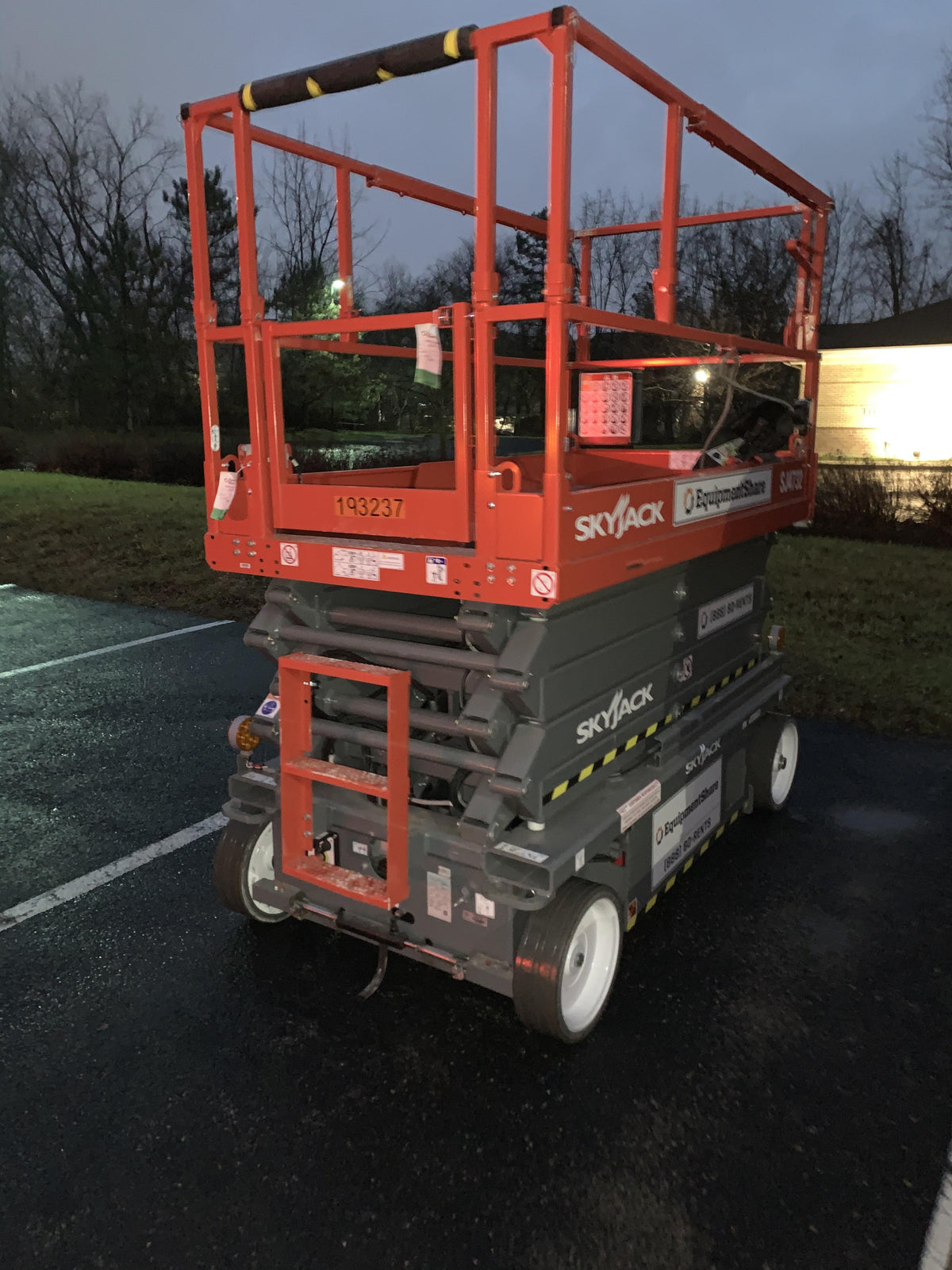 2021 SKYJACK SJ4732