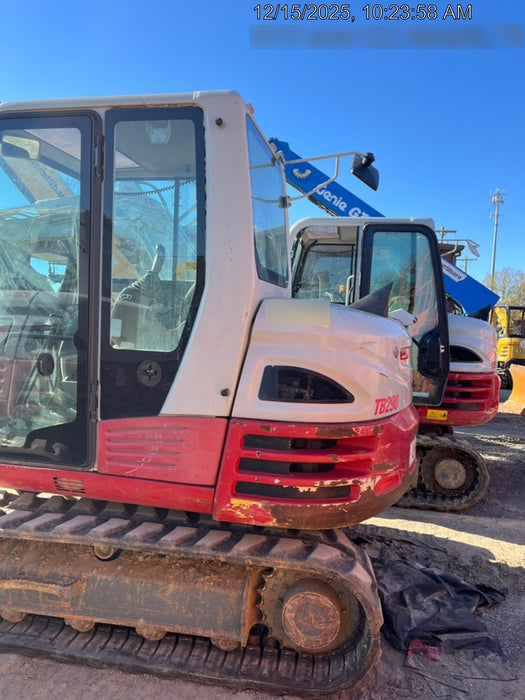 2019 Takeuchi TB290 Cab/Heat/AC Rubber tracks, Dozer blade, Travel alarm, Auxiliary hydraulics Manual QC, Hydraulic thumb, 18", 24", and 36" Buckets