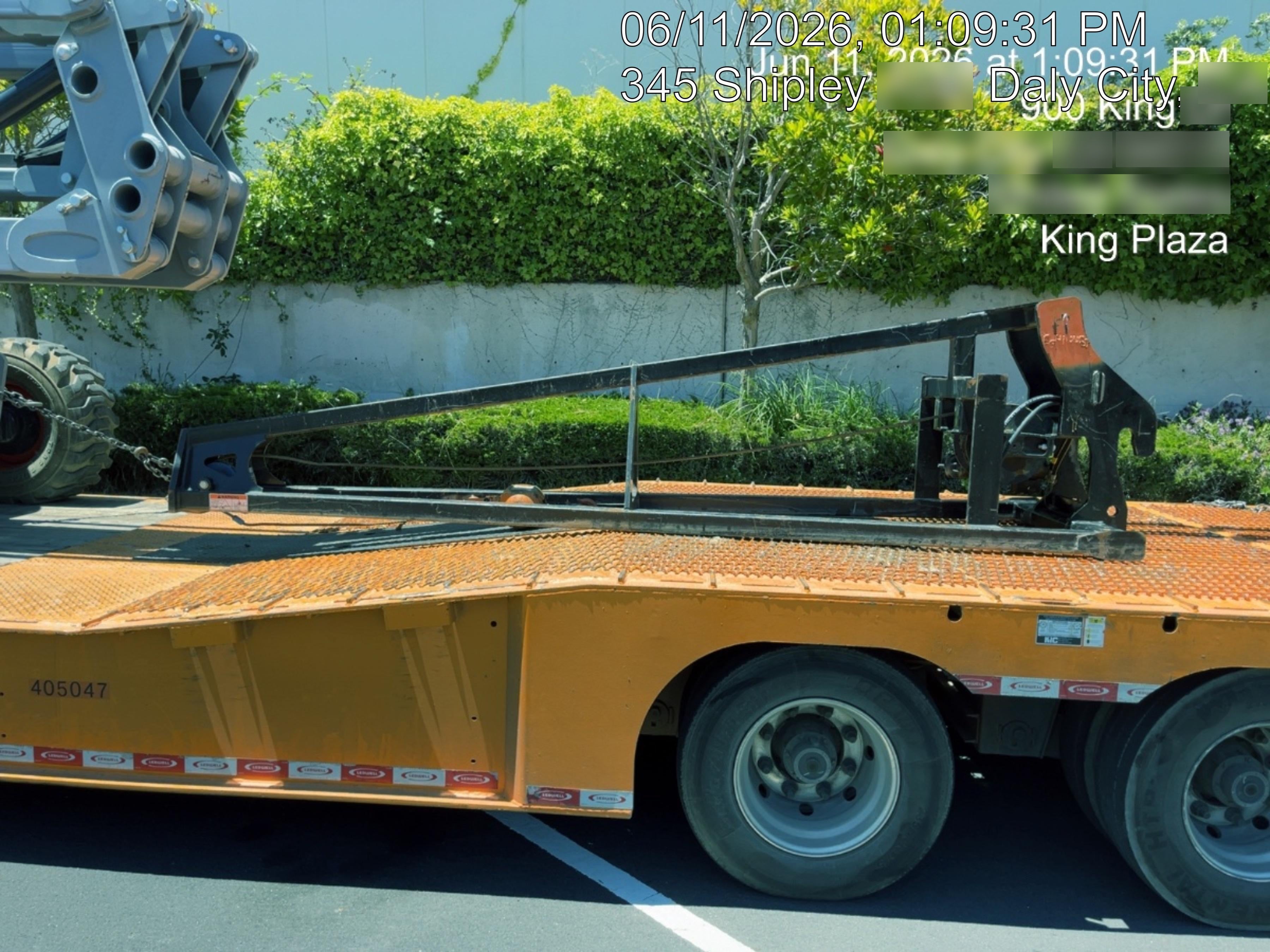 2024 JLG 1001099351