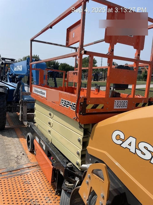2021 JLG R3246