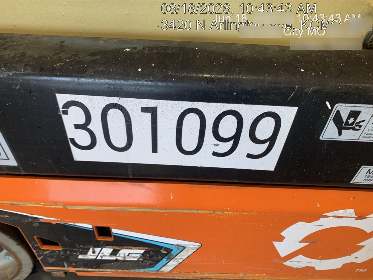 2023 JLG ES1932