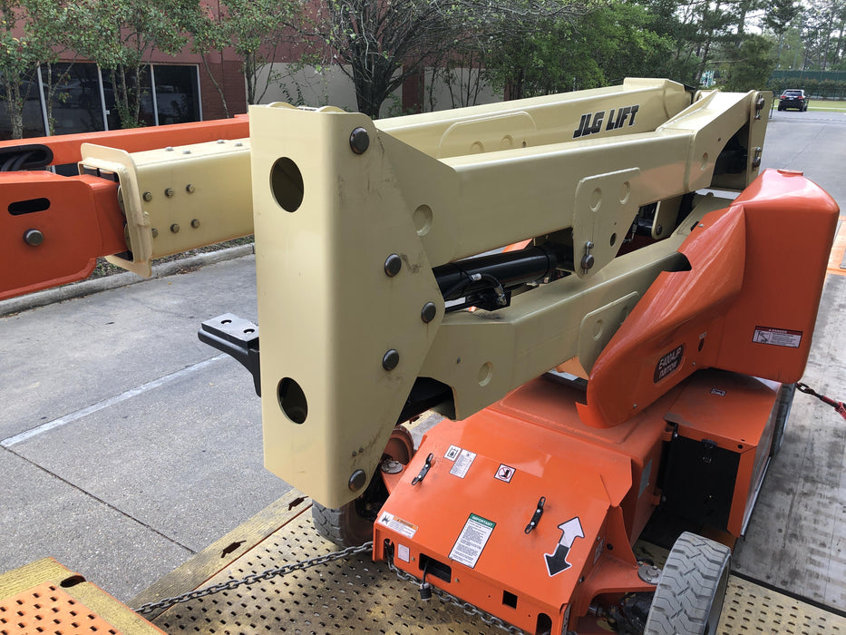 2019 JLG E400AJPN