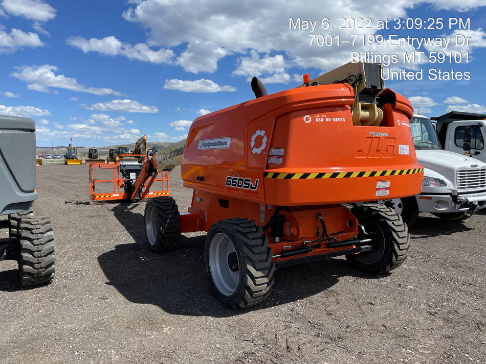 2022 JLG 660SJ