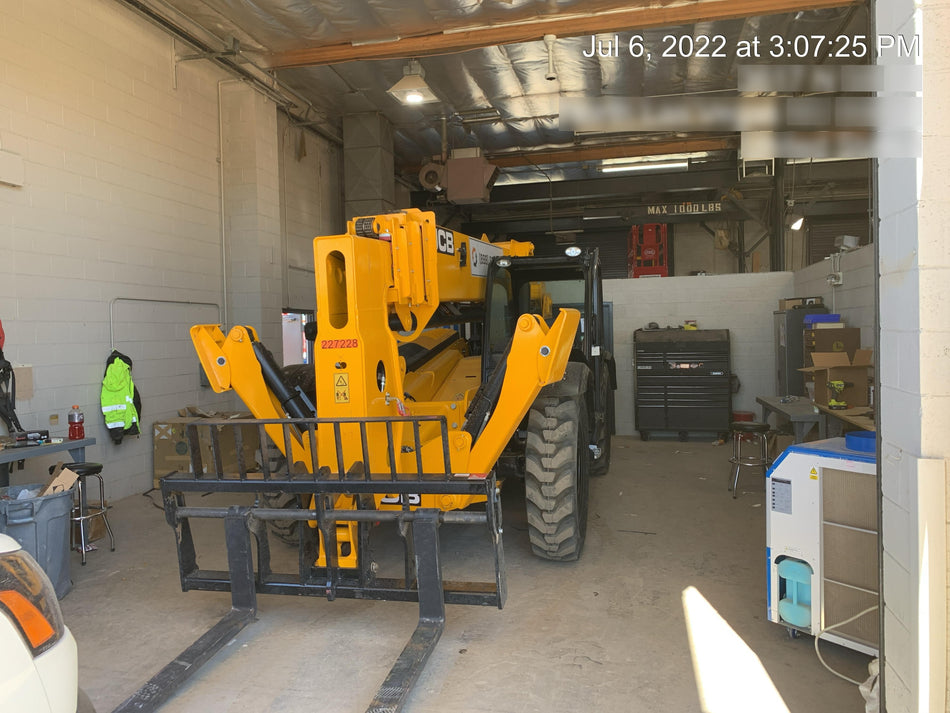 2022 JCB 510-56