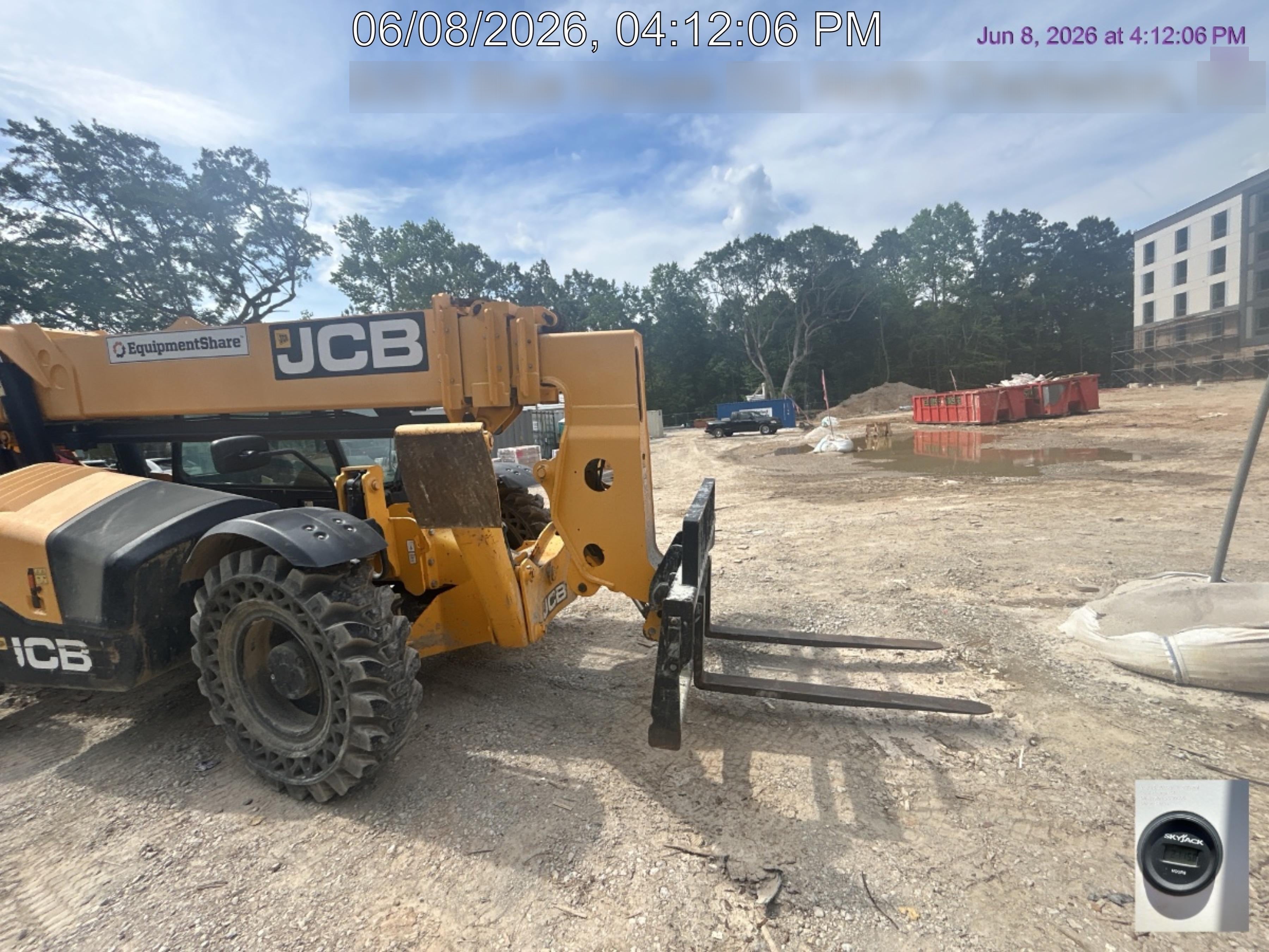 2022 JCB 510-56
