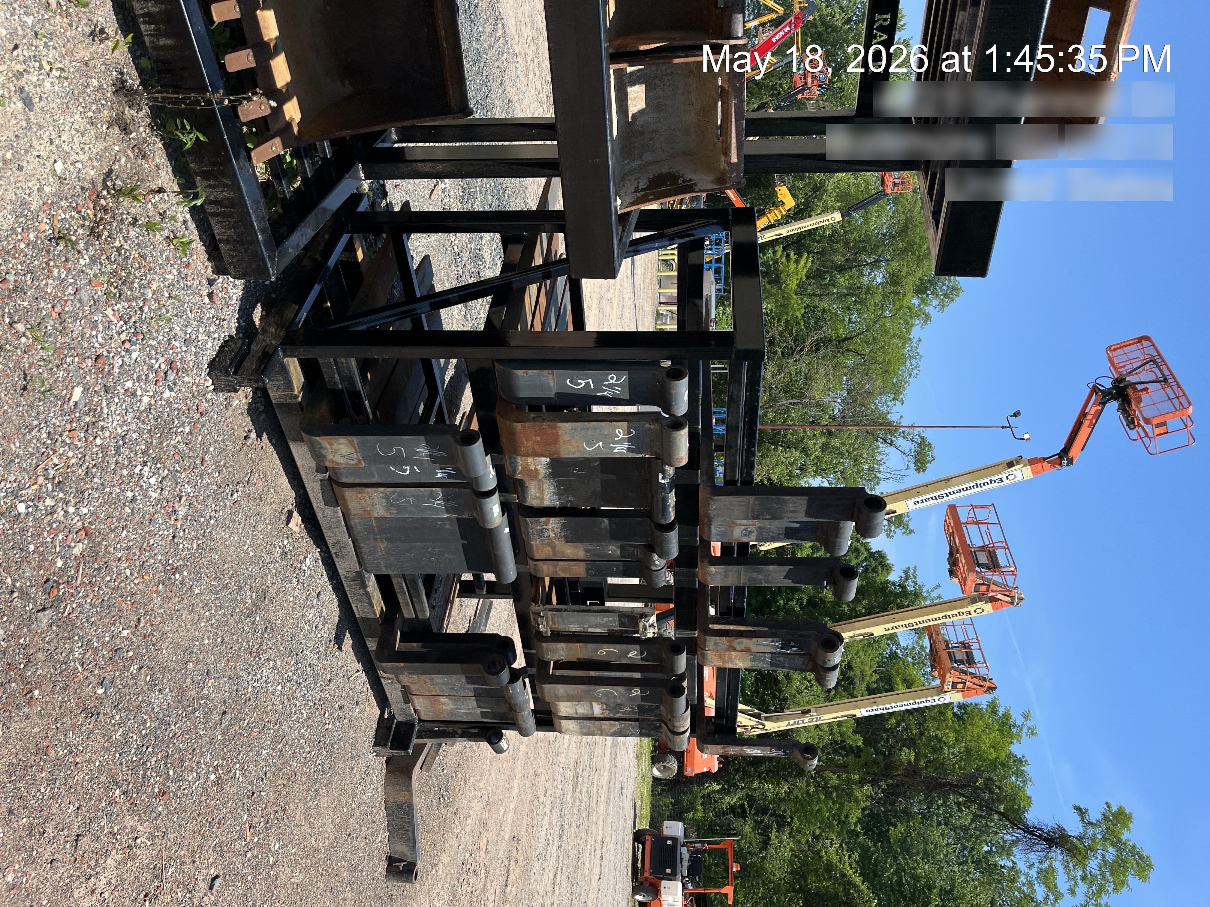2026 FLUID POWER SUPPORT Loose Fork Rack