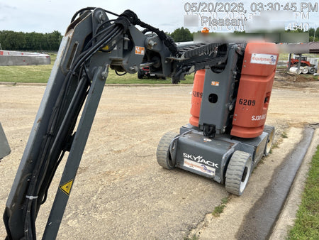 2017 SKYJACK SJ30 AJE