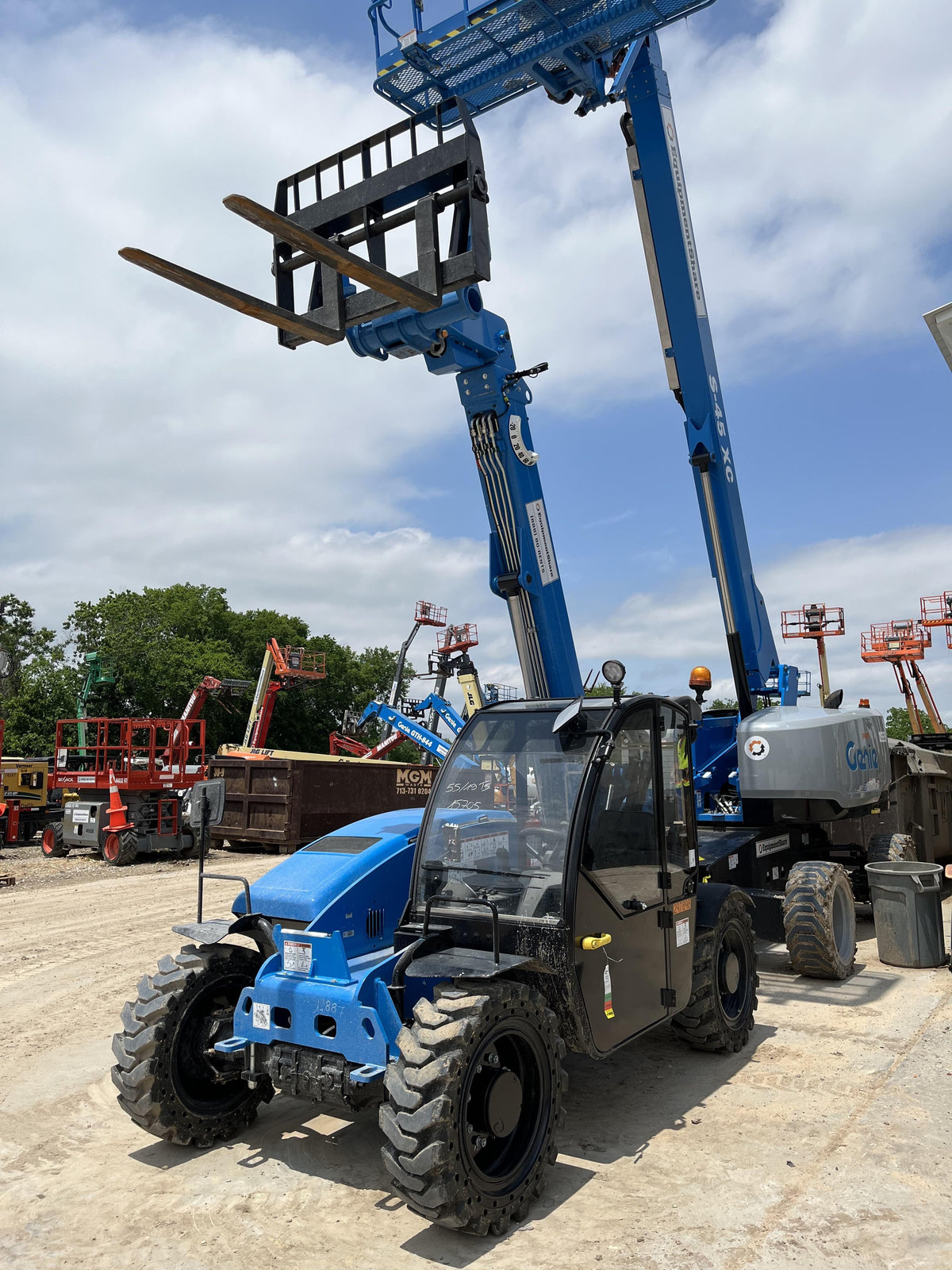 2023 GENIE GTH-5519