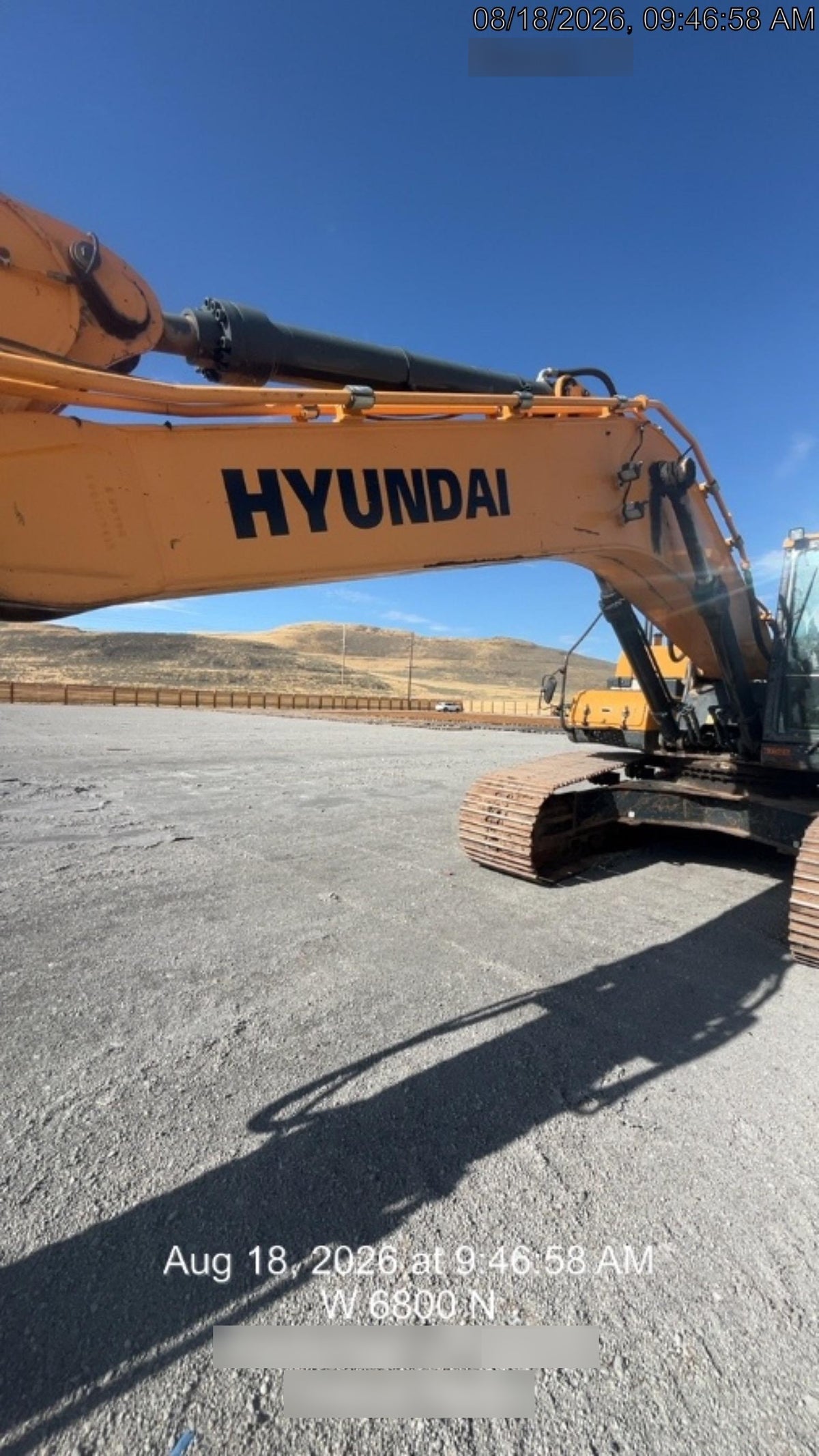2017 HYUNDAI HX330L