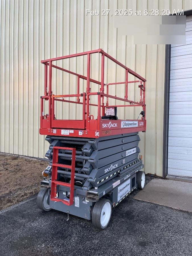 2021 SKYJACK SJ4740